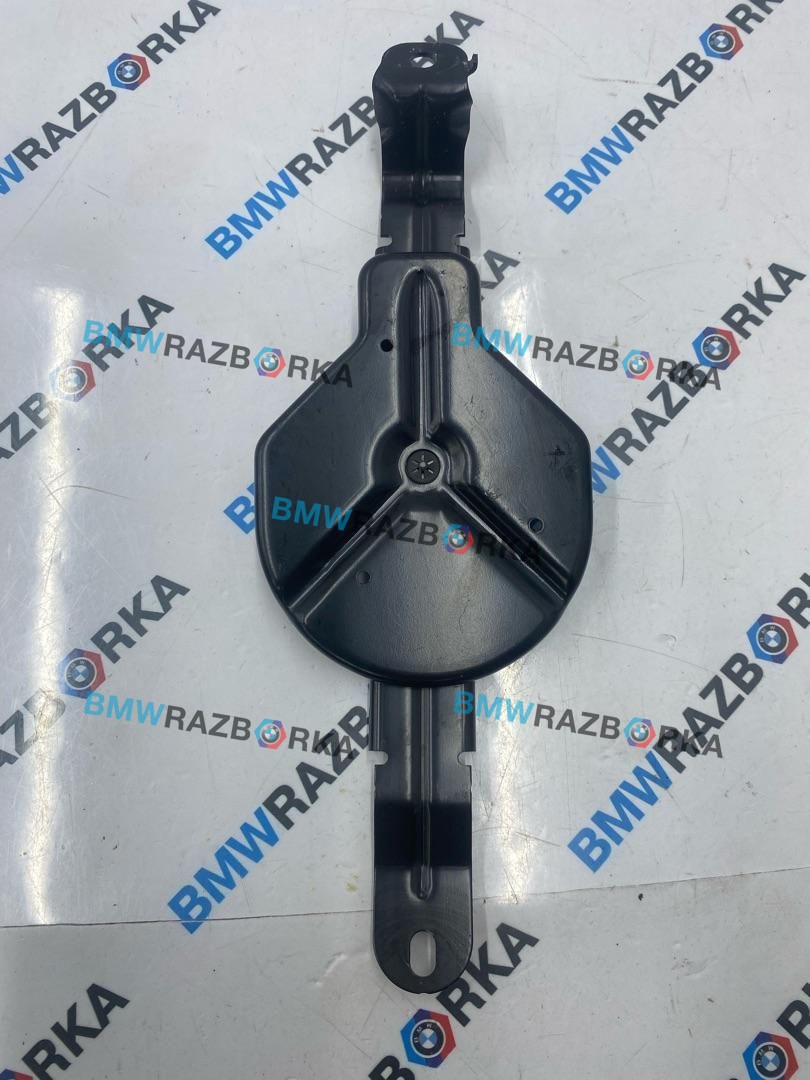 крепление аккумулятора BMW 8 Gran Coupe G16 2022, 3.0 л., бензин, АКПП, barcelona blau metallic, седан, задний привод, 9835101
