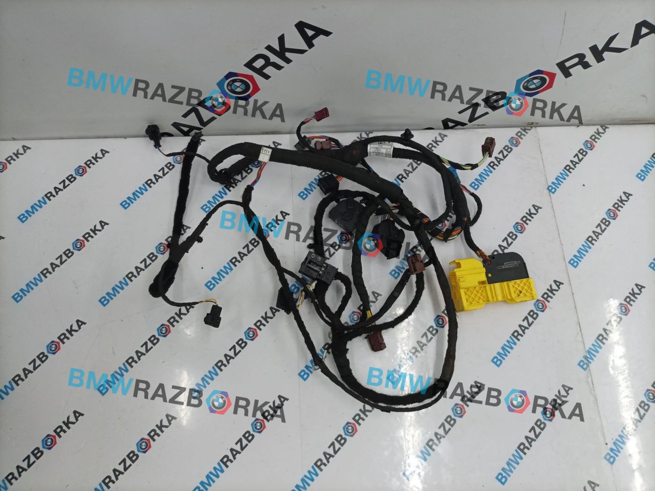 проводка BMW 8 Gran Coupe G16 2022, 3.0 л., бензин, АКПП, barcelona blau metallic, седан, задний привод, 9442943