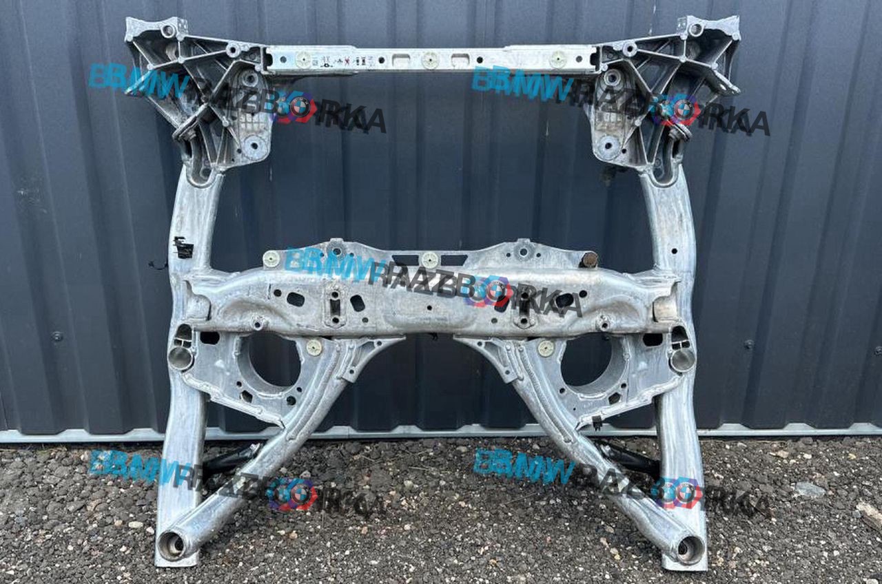 балка подвески передняя (подрамник) BMW 5 серия G30/G31 G30 2019, 2.0 л., B47 D20 B, дизель, АКПП, c2y, седан, задний привод, 6861106