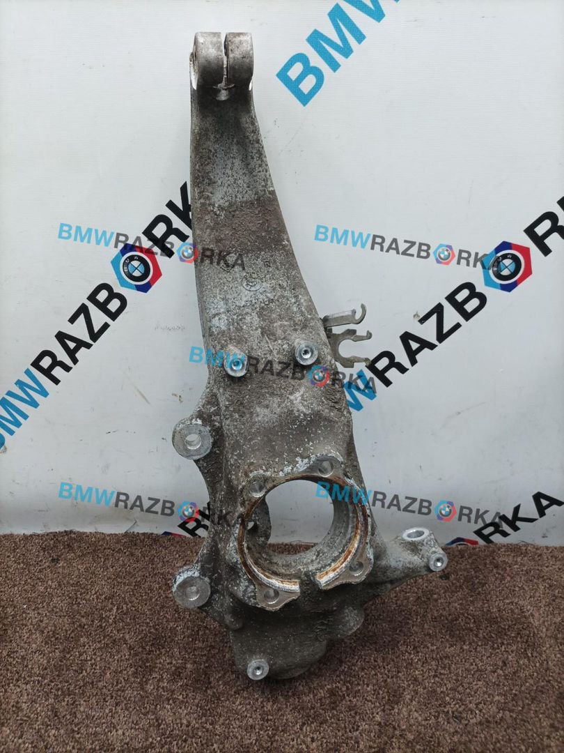 кулак поворотный правый BMW 5 серия G30/G31 G30 2019, 2.0 л., B47 D20 B, дизель, АКПП, c2y, седан, задний привод, 6884382