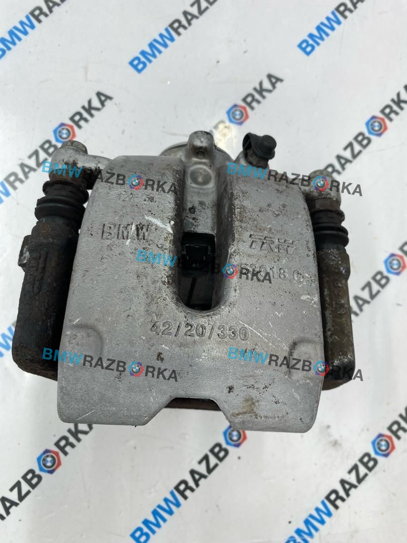 суппорт задний левый BMW 5 серия G30/G31 G30 2019, 2.0 л., B47 D20 B, дизель, АКПП, c2y, седан, задний привод