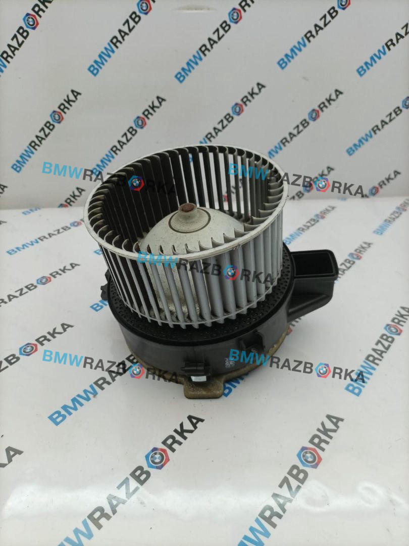 моторчик печки BMW 5 серия G30/G31 G30 2019, 2.0 л., B47 D20 B, дизель, АКПП, c2y, седан, задний привод