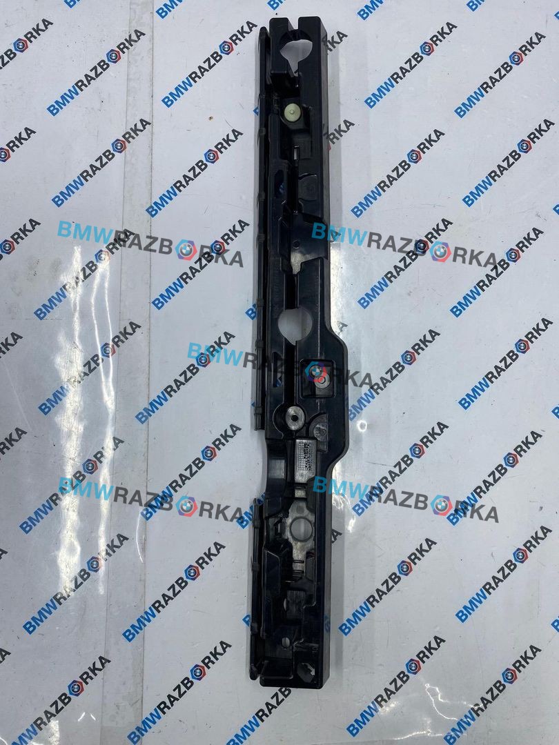 Кронштейн крепления порога BMW 5 серия G30/G31 G30 2019, 2.0 л., B47 D20 B, дизель, АКПП, c2y, седан, задний привод, 51777387346, 7387346