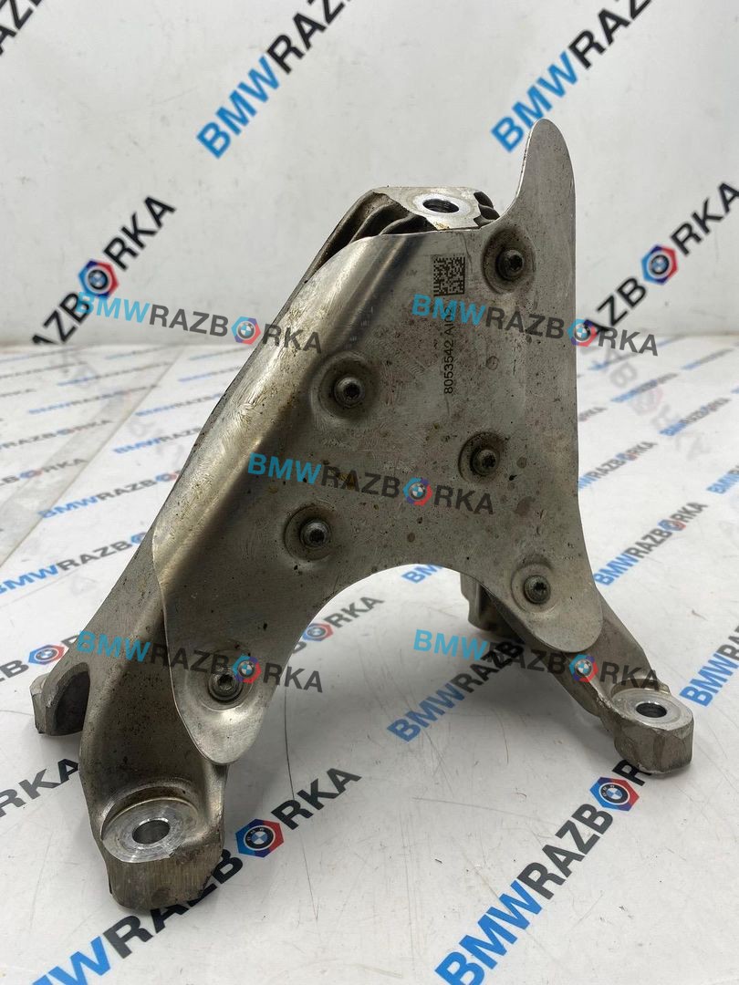 кронштейн двигателя BMW M4 G82/G83 G82 2023, 3.0 л., S58B30A, бензин, купе, полный привод, 8053542