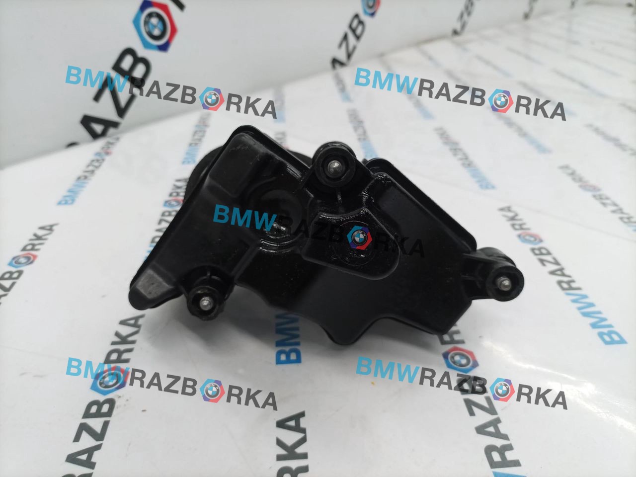 вакуумный ресивер BMW 5 серия G30/G31 G30 2017, 2.0 л., B47 D20 B, дизель, АКПП, a90, седан, задний привод, правый руль, 8514207
