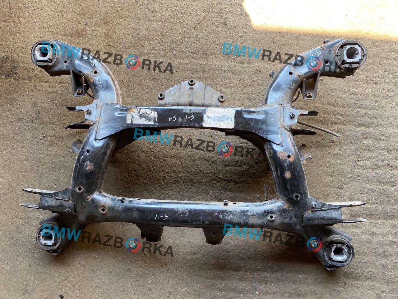 балка подвески задняя BMW X5 F15 2016, 2.0 л., N20 B20 A, бензин, АКПП, внедорожник 5 дв., полный привод