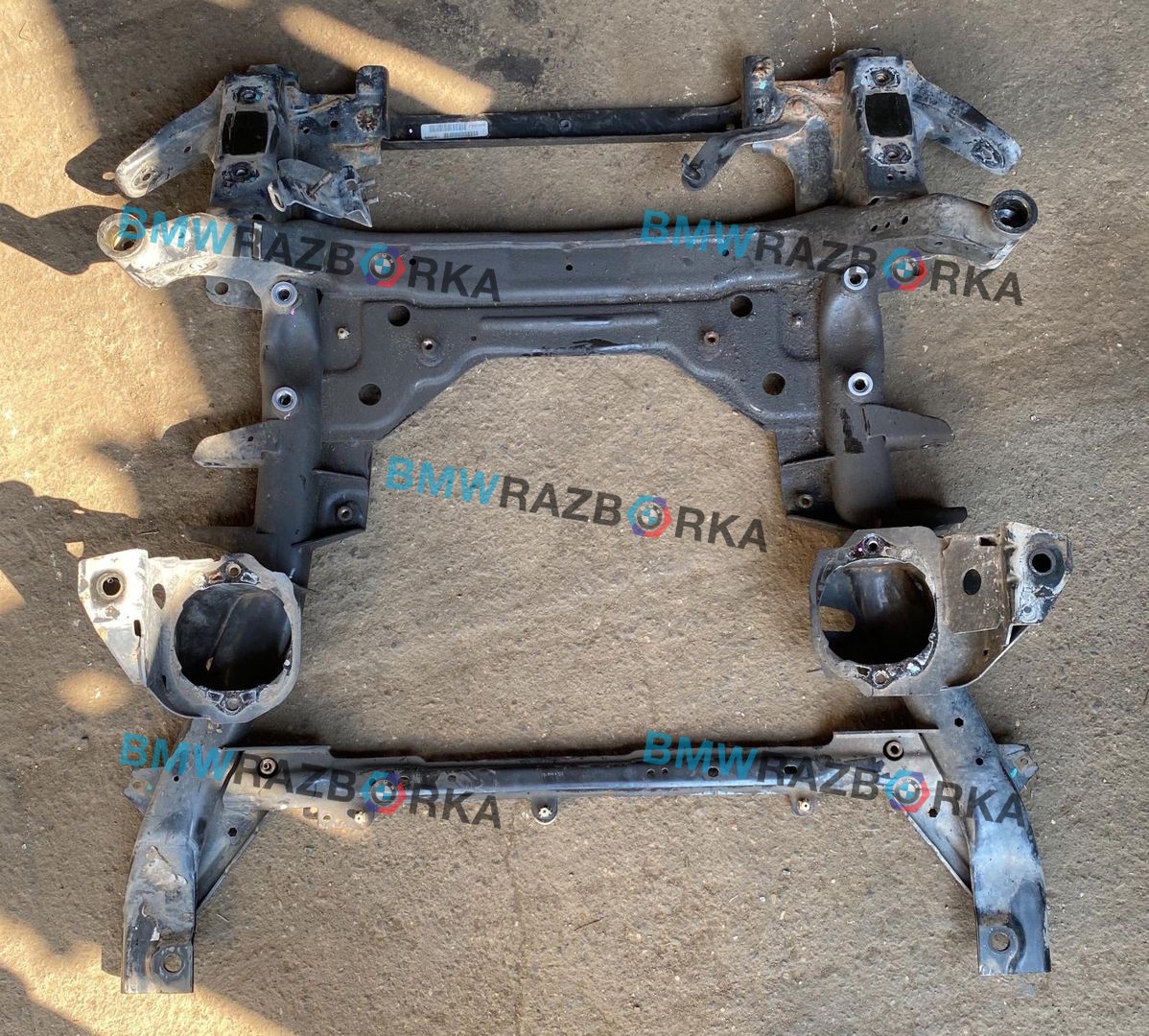 балка подвески передняя (подрамник) BMW X5 F15 2016, 2.0 л., N20 B20 A, бензин, АКПП, внедорожник 5 дв., полный привод