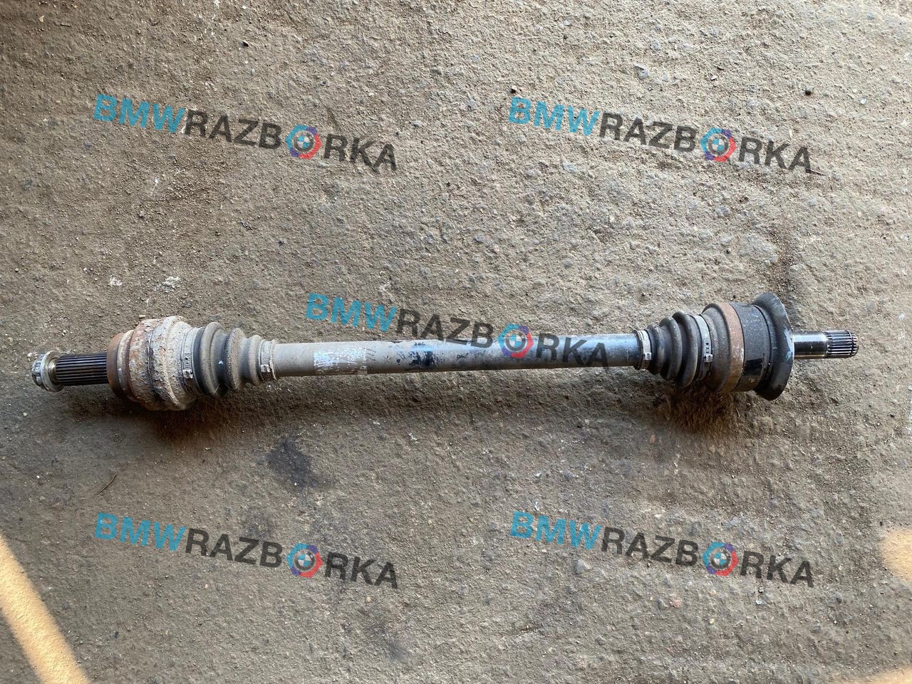 полуось задняя (приводной вал, ШРУС) BMW X5 F15 2016, 2.0 л., N20 B20 A, бензин, АКПП, внедорожник 5 дв., полный привод, 8609838