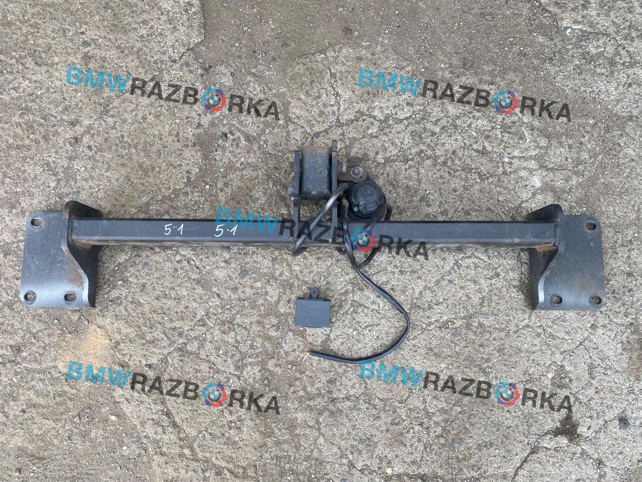 прицепное устройство (фаркоп) BMW X5 F15 2016, 2.0 л., N20 B20 A, бензин, АКПП, внедорожник 5 дв., полный привод