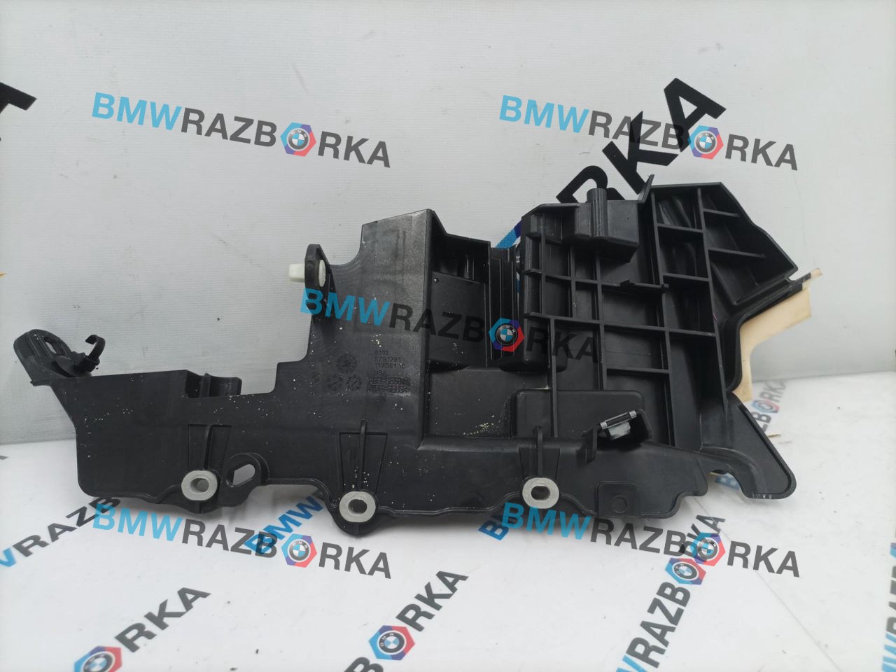планка под капот BMW X6 G06 [рестайлинг] G06 2023, 3.0 л., B58B30P, бензин, АКПП, 416, внедорожник 5 дв., полный привод, 8791291