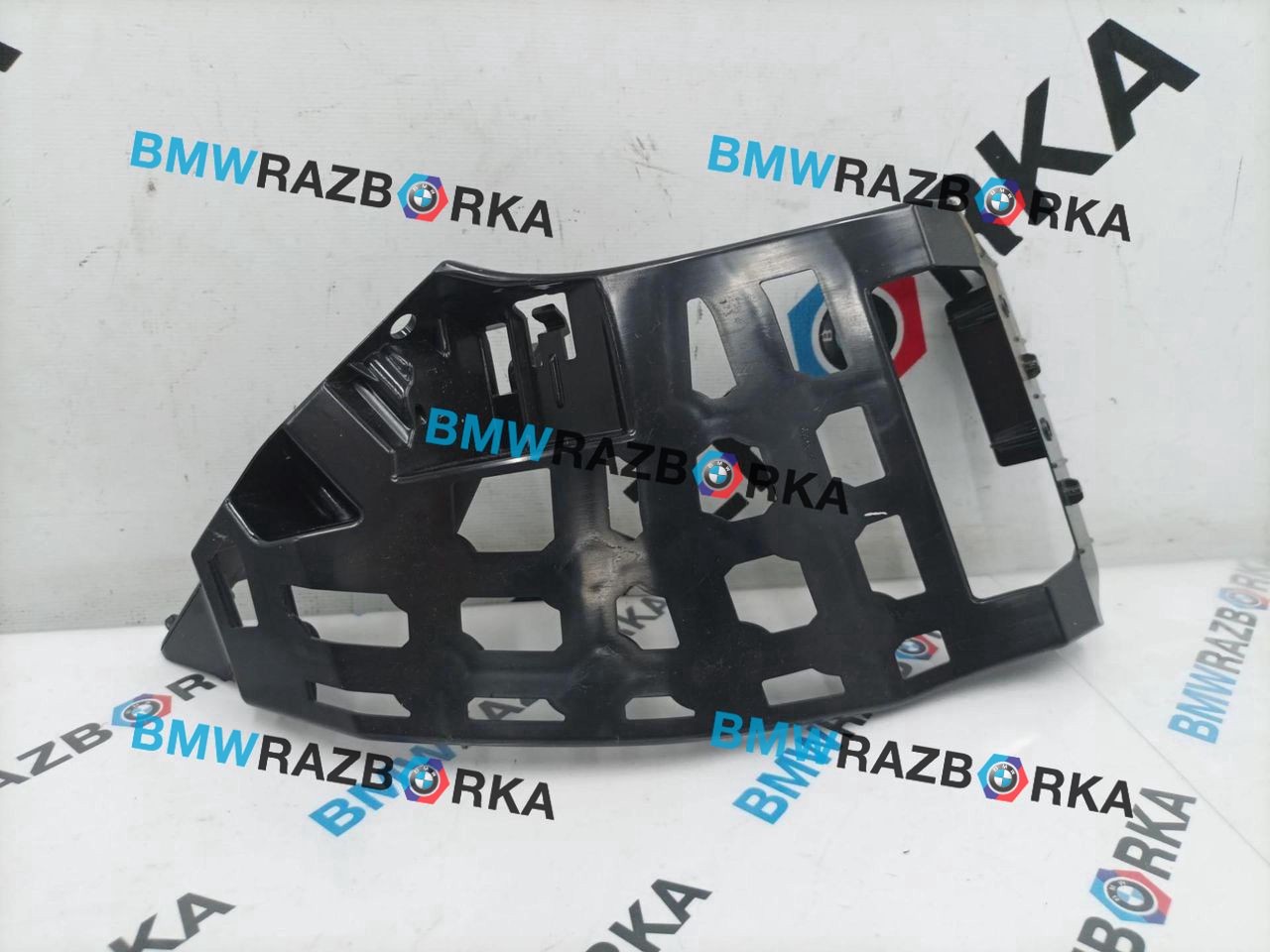 крепление крыла переднего левого BMW X5 G05 [рестайлинг] G05 2023, 3.0 л., B58B30P, бензин, АКПП, a96, полный привод, 51117421849, 7421849