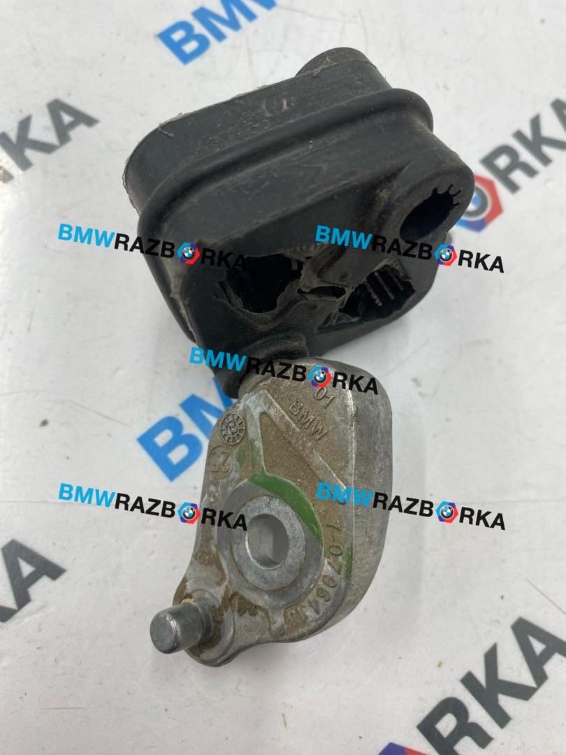 кронштейн глушителя BMW X5 G05 [рестайлинг] G05 2023, 3.0 л., B58B30P, бензин, АКПП, a96, полный привод, 8631988, 7935433