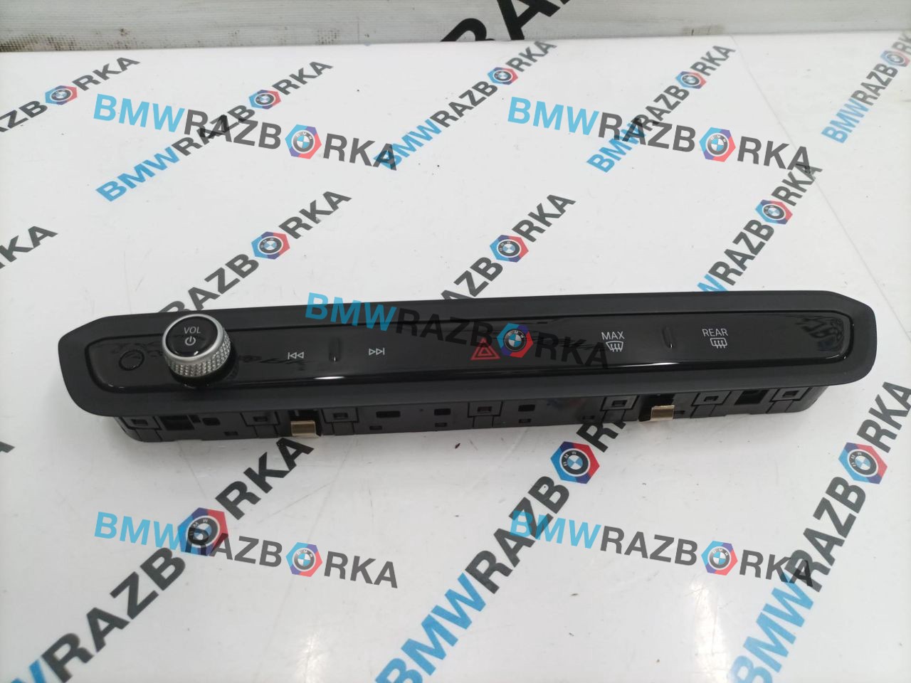 панель управления магнитолой BMW M2 G87 2023, S58B30A, АКПП, купе, задний привод, 5A63F19, 61315A63F19