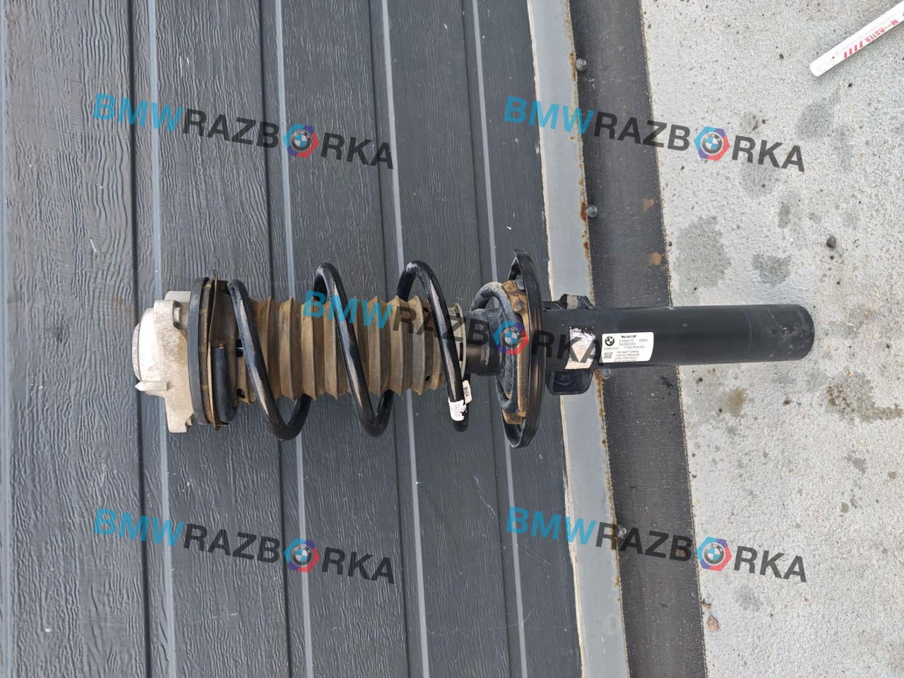 амортизатор передний левый BMW X3 G45 2025, 2.0 л., B48B20P, бензин, c4p, внедорожник 5 дв., полный привод, 5A39253