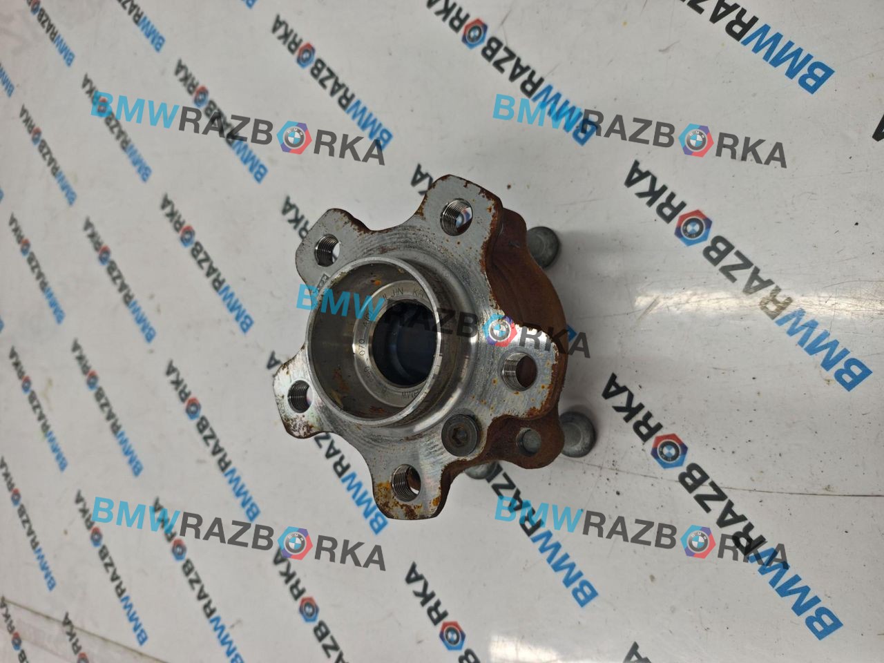 ступица задняя BMW X3 G45 2025, 2.0 л., B48B20P, бензин, 475, внедорожник 5 дв., полный привод, 6890070