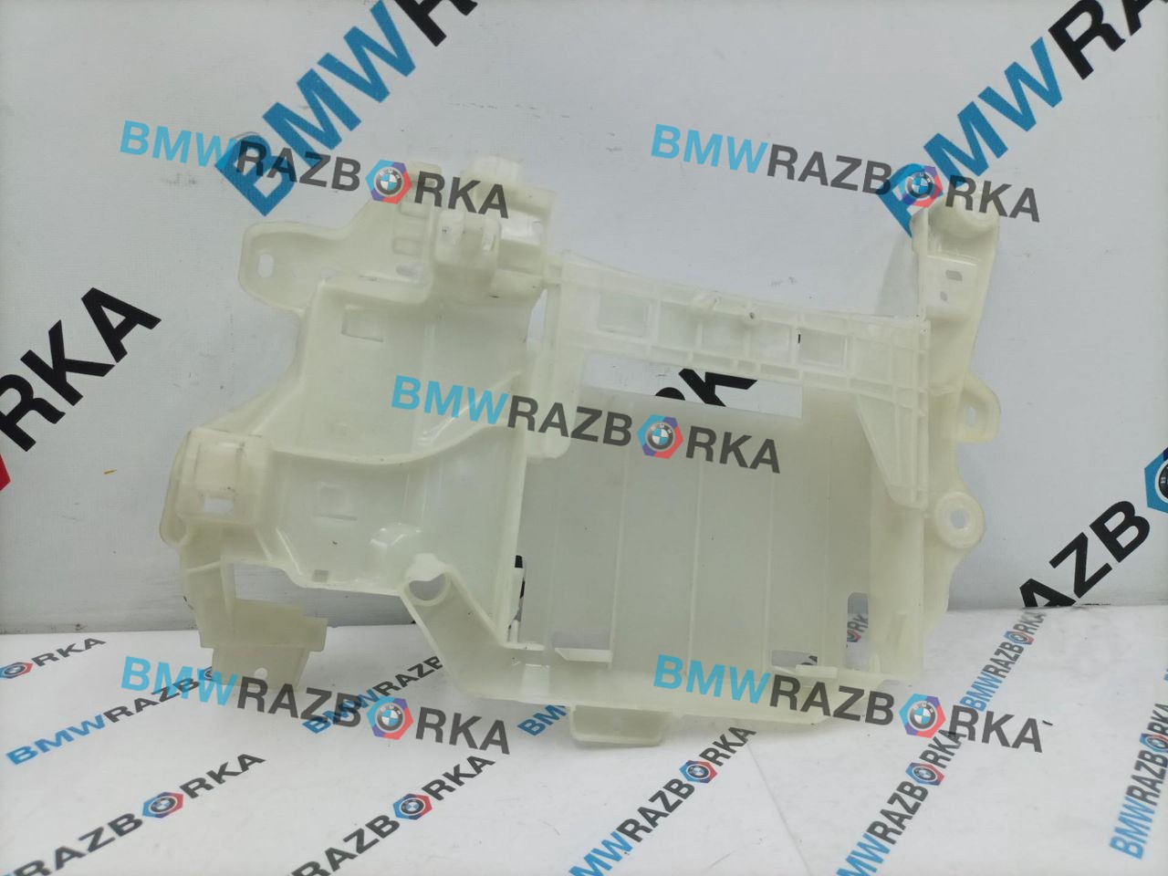 кронштейн блока управления BMW X3 G45 2025, 2.0 л., B48B20P, бензин, c4p, внедорожник 5 дв., полный привод, 5A51052