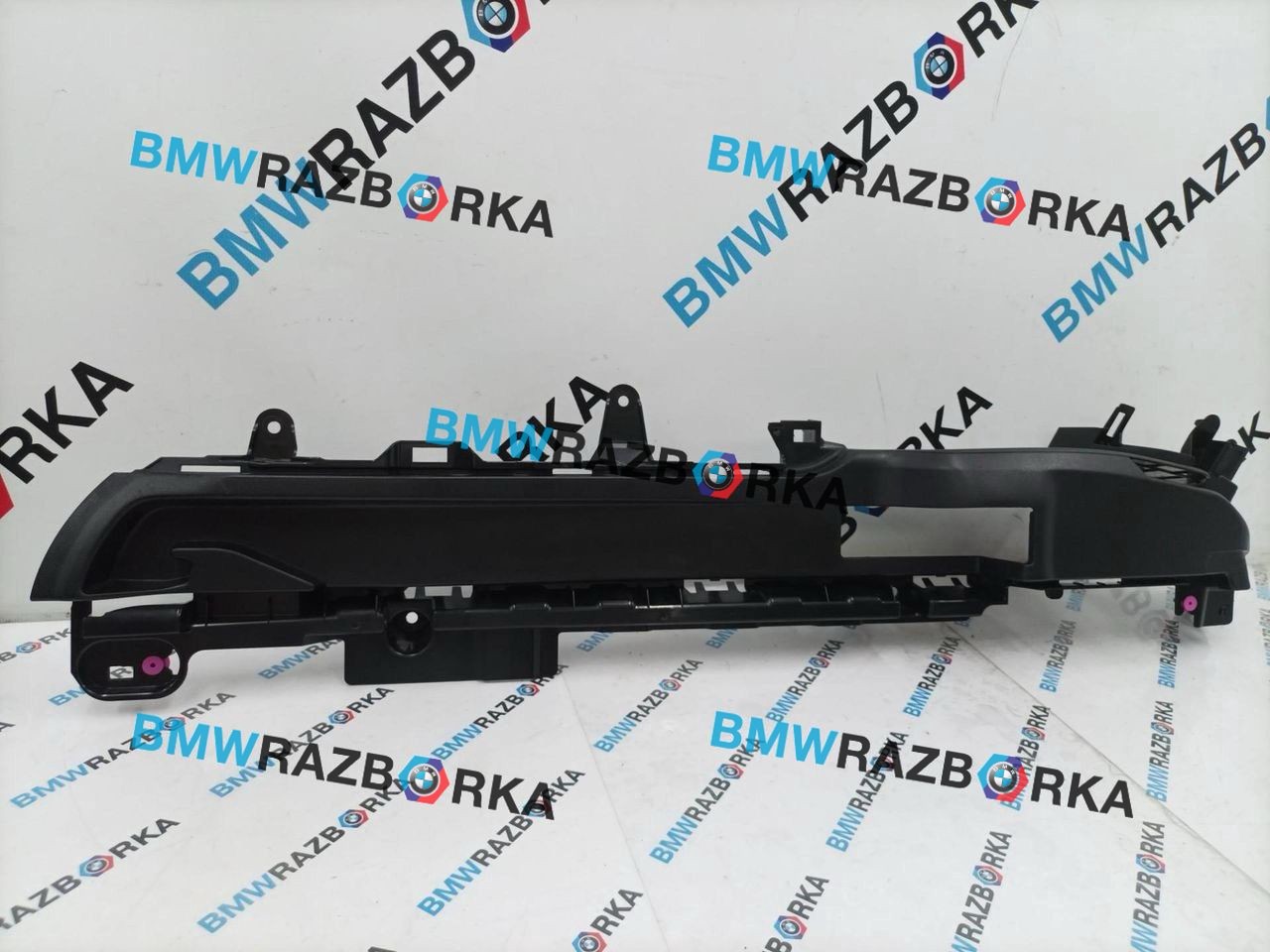 обшивка багажника BMW X3 G45 2025, 2.0 л., B48B20P, бензин, 475, внедорожник 5 дв., полный привод, 5A8A095