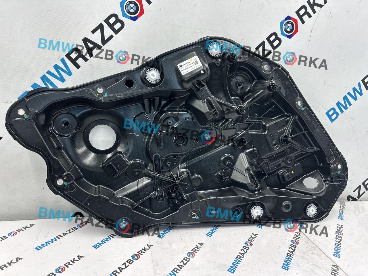стеклоподъемник задний правый BMW X3 G45 2025, 2.0 л., B48B20P, бензин, c4p, внедорожник 5 дв., полный привод, 5A78FD2