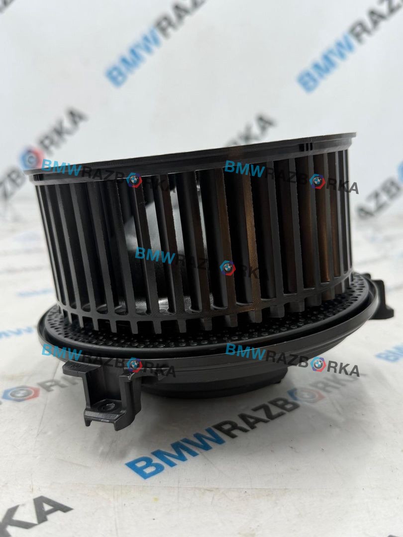 моторчик печки BMW X3 G45 2025, 2.0 л., B48B20P, бензин, c4p, внедорожник 5 дв., полный привод