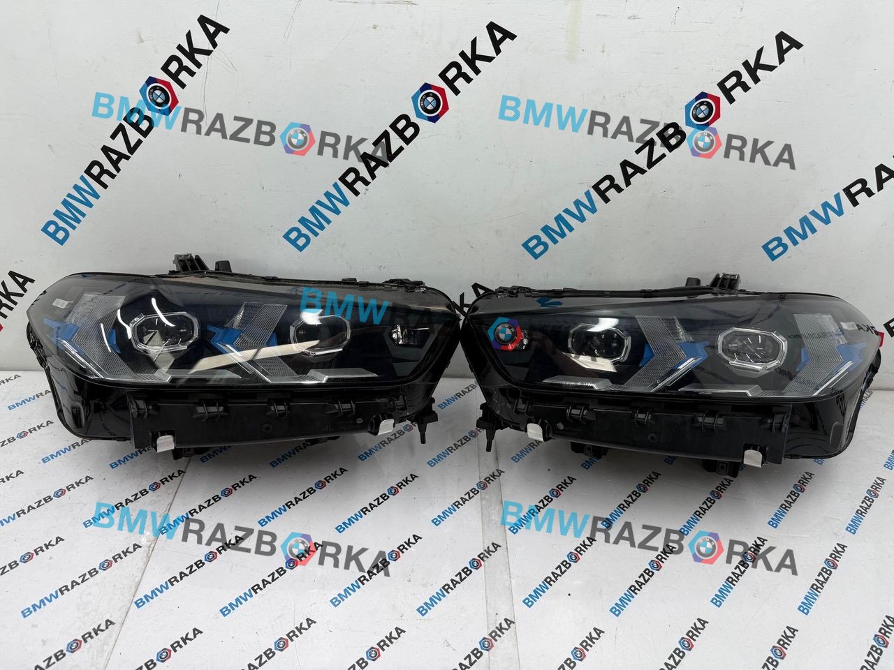 фара BMW X5 G05 [рестайлинг] G05 2023, 3.0 л., B58B30P, бензин, АКПП, brooklyn grau metallic, внедорожник 5 дв., полный привод, 5A8E106, 5A8E105