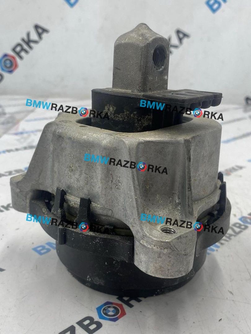 подушка крепления двигателя BMW X5 G05 [рестайлинг] G05 2023, 3.0 л., B58B30P, бензин, АКПП, brooklyn grau metallic, внедорожник 5 дв., полный привод, 2987951