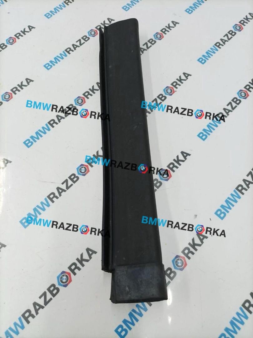 уплотнитель подкапотного пространства BMW X5 G05 [рестайлинг] G05 2023, 3.0 л., B58B30P, бензин, АКПП, brooklyn grau metallic, внедорожник 5 дв., полный привод, 7425427