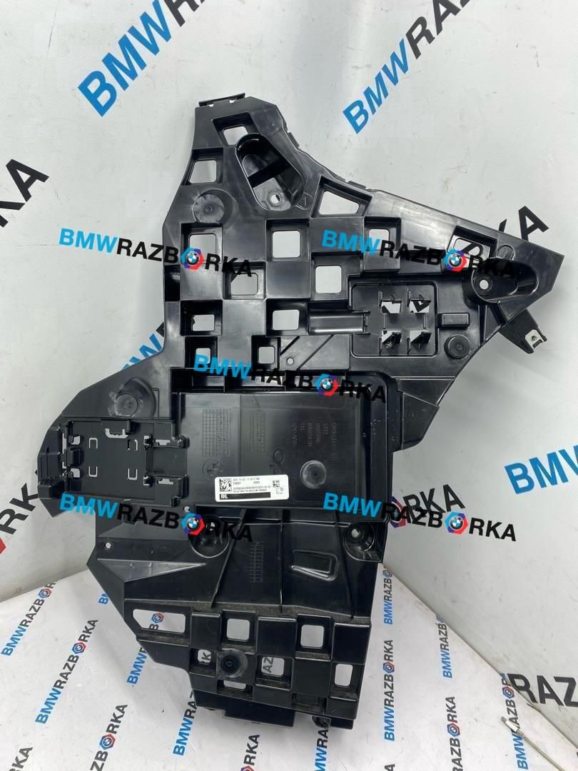 Крепление бампера заднего BMW X5 G05 [рестайлинг] G05 2023, 3.0 л., B58B30P, бензин, АКПП, brooklyn grau metallic, внедорожник 5 дв., полный привод, 8085646