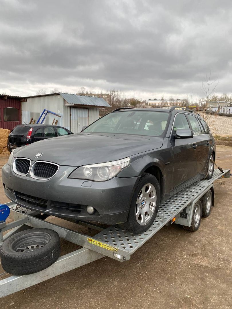 BMW 5 E60/E61 2005