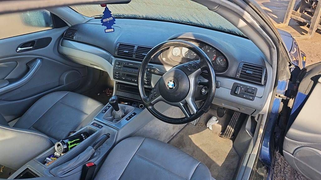 BMW 3 E46 E46/2 2001
