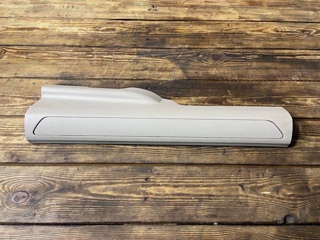 накладка на порог внутренняя BMW 7 серия F01/F02 F01 2009, 3.0 л., N57 D30 A, дизель, АКПП, седан, 51479113026, 9113026