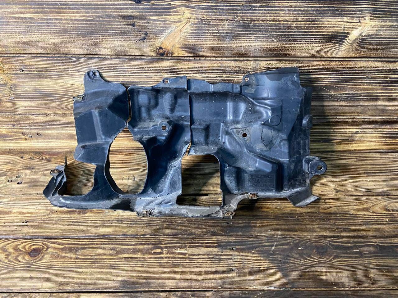 кожух (защита) рулевого механизма BMW 7 серия F01/F02 F01 2009, 3.0 л., N57 D30 A, дизель, АКПП, седан, 51757185170, 7185170