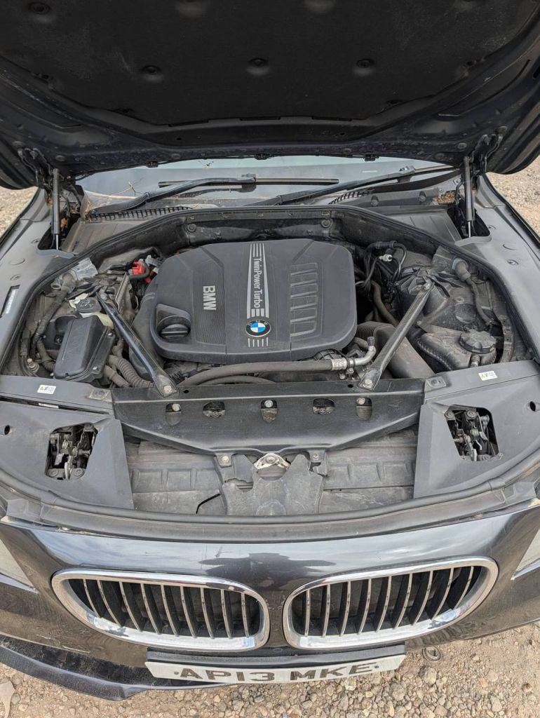 BMW 7 F01/F02 рест. F01LCI 2013