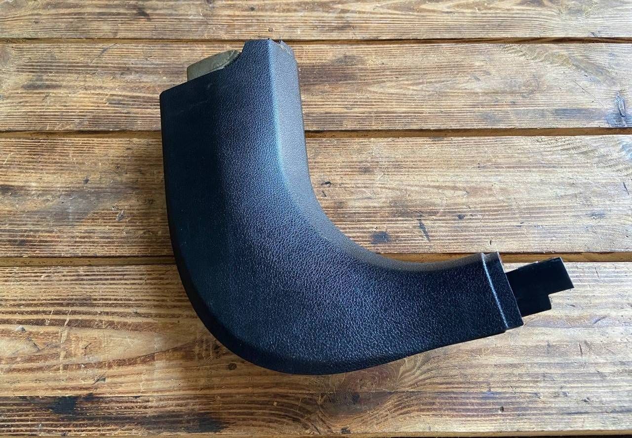 накладка на порог внутренняя BMW 7 серия F01/F02 F01 2012, 4.4 л., N63 B44 A, бензин, АКПП, седан, 51439113020, 9113020