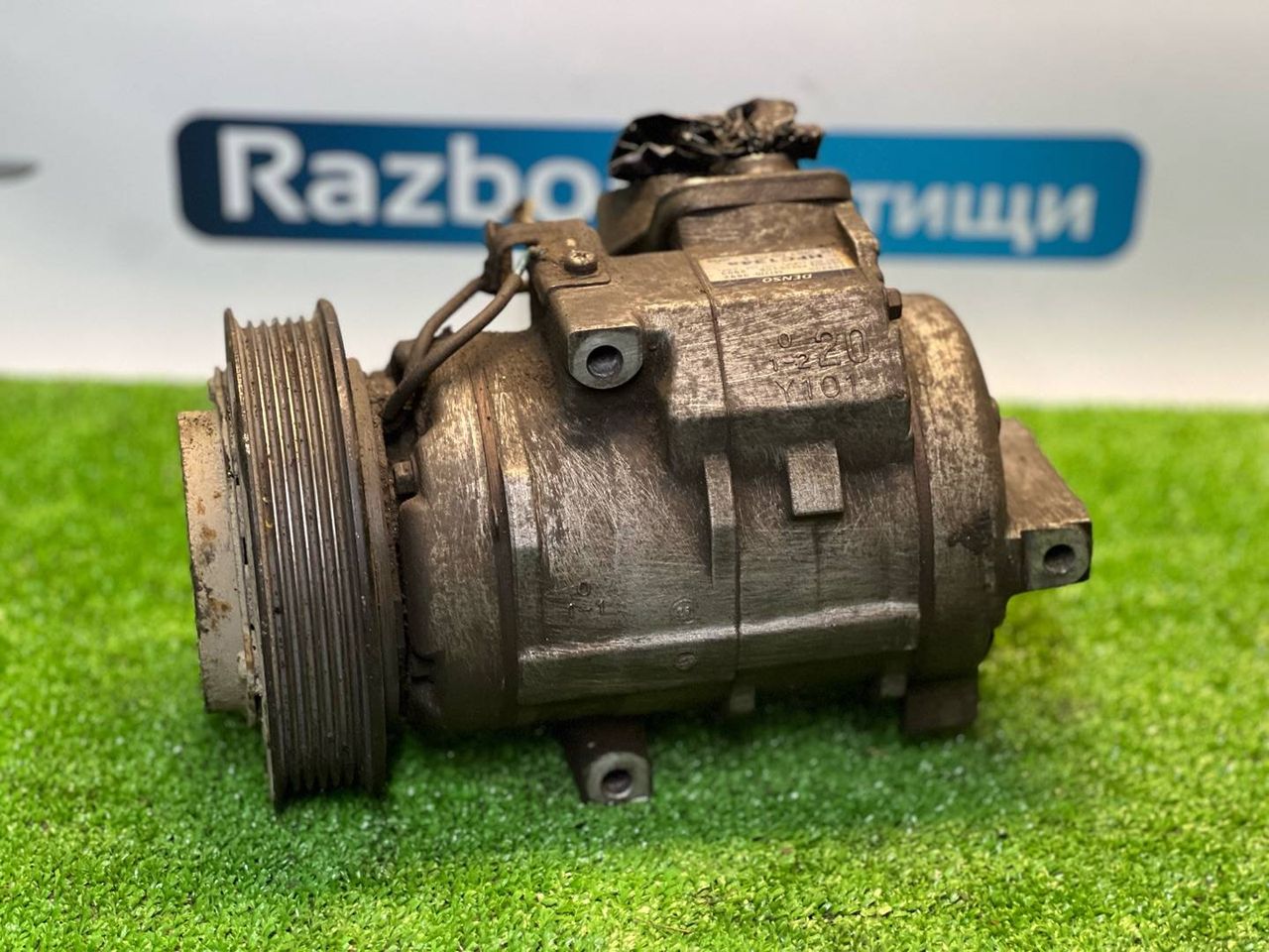 компрессор кондиционера Honda Odyssey 1 поколение RA4 1999, 2.3 л., F23A, бензин, АКПП, синий, полный привод, правый руль, 4472203692 - фото №1
