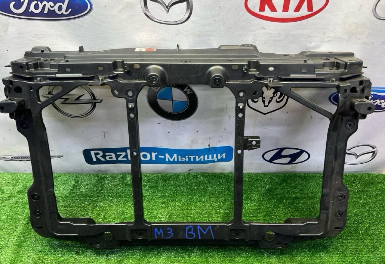 передняя панель крепления облицовки (телевизор) Mazda 3 3 поколение (2013 - 2016), B45A54310, GHR153110, B45A54310 - фото №1