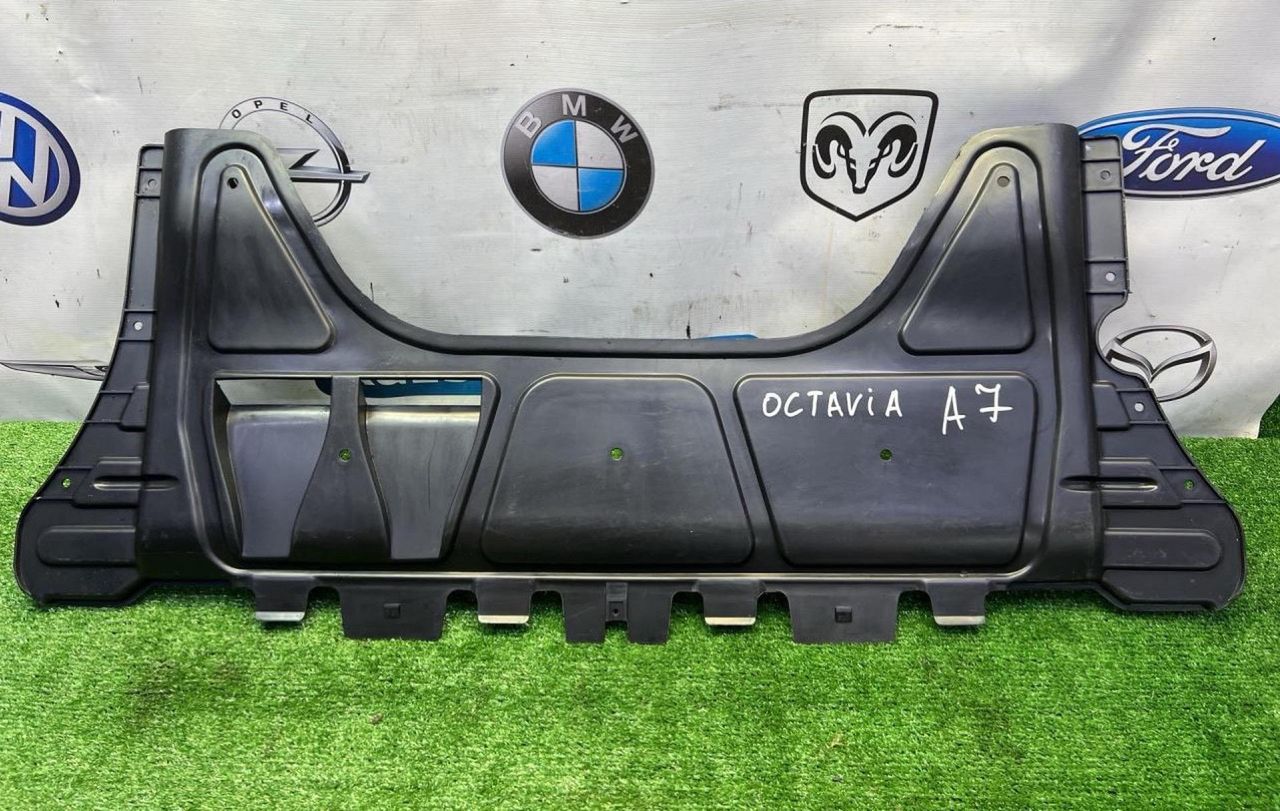 защита бампера (кенгурятник) Skoda Octavia 3 поколение (A7) (2013 - 2017), 5Q0825235C, 5Q0825235C - фото №1