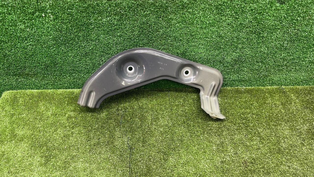 крепление ( кронштейн ) крыла BMW XM G09 2023, 4.4 л., S68B44A, бензин, АКПП, dravitgrau metallic (c36), внедорожник 5 дв., полный привод, 9451341, 9451341