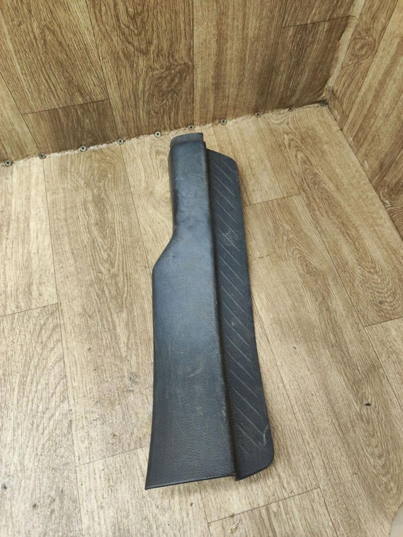 накладка на порог внутренняя Suzuki Liana 1 поколение 2002, 1.6 л., M16A, бензин, АКПП, седан - фото №1