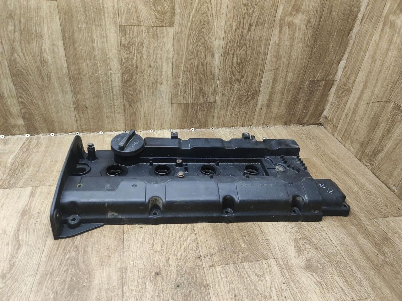 клапанная крышка Hyundai Matrix 1 поколение 2002, 1.8 л., G4GB-G, бензин, МКПП, минивэн, 2241123530 - фото №1
