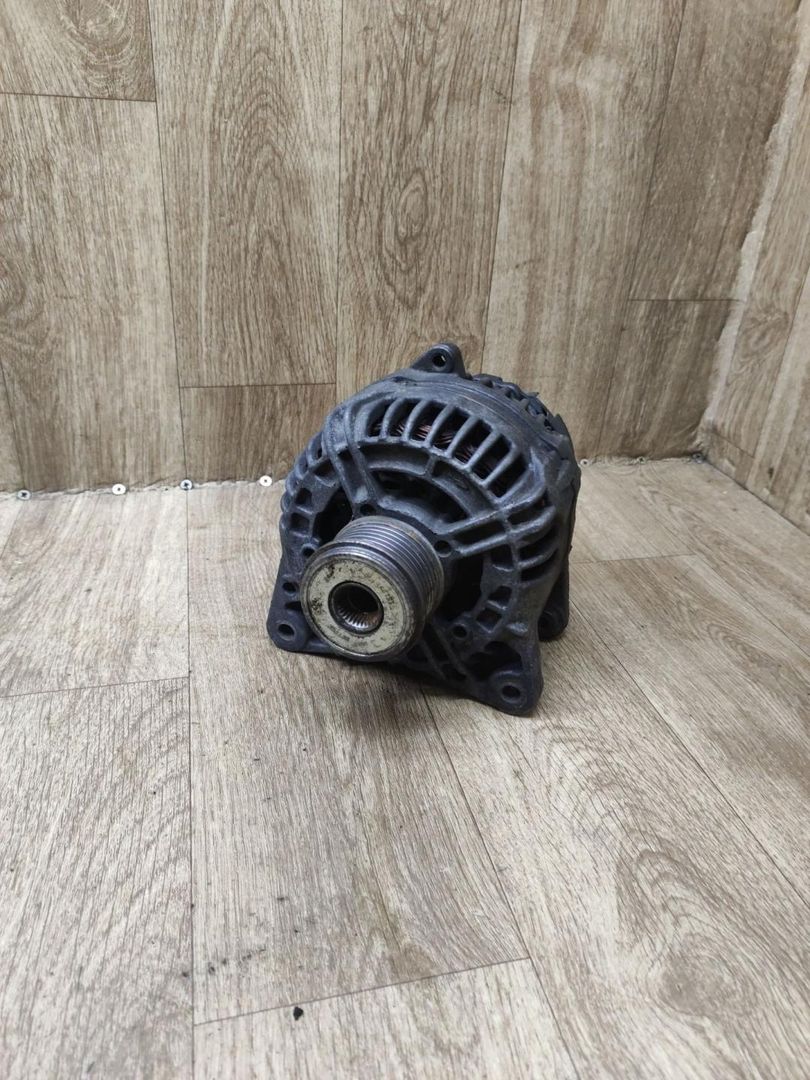 генератор Nissan Almera G15 2015, 1.6 л., K4M, бензин, МКПП, седан, 0124525140, 8200728292 - фото №1
