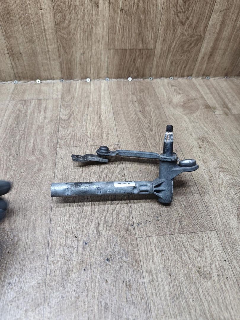 механизм стеклоочистителя (трапеция дворников) Peugeot 407 1 поколение 2008, 2.0 л., дизель, МКПП, универсал, 3397020875, 9661812180 - фото №1