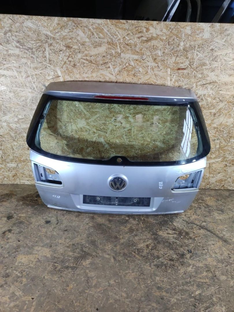 крышка багажника (дверь 3-5) Volkswagen Passat B6 2008, 2.0 л., дизель, МКПП, универсал - фото №1
