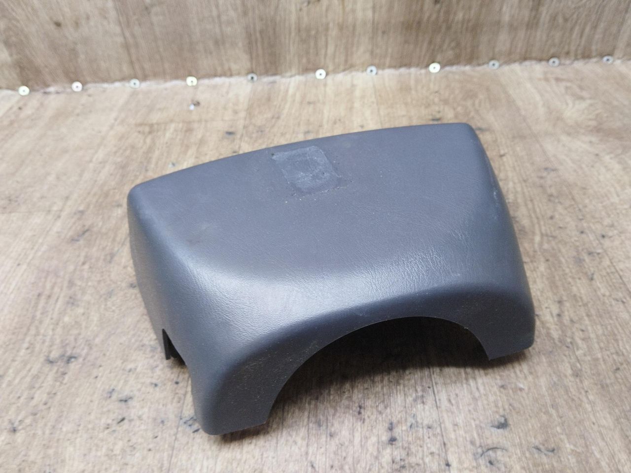 кожух рулевой колонки Nissan Almera Tino V10 2003, 2.2 л., дизель - фото №1