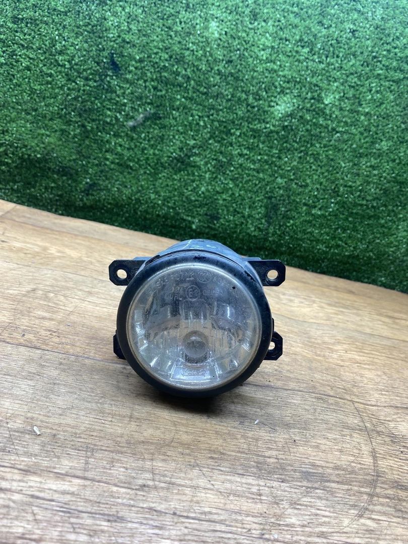 фара противотуманная правая Geely Emgrand X7 1 поколение 2015, 2.0 л., бензин, МКПП, внедорожник 5 дв., 89500181 - фото №1