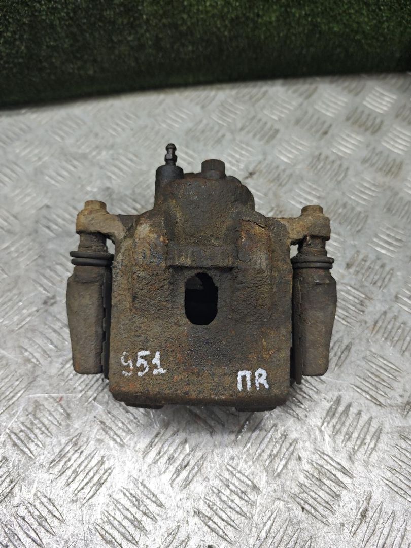 суппорт передний правый Geely SC7 1 поколение 2015, 1.8 л., бензин, МКПП, седан - фото №1