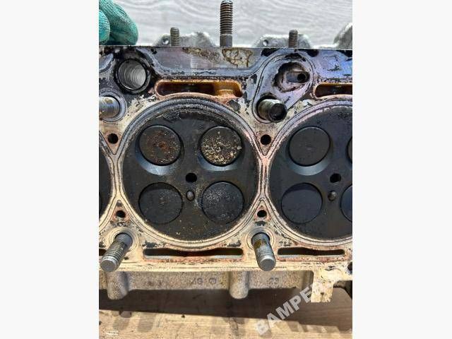 головка блока цилиндров Mercedes-Benz E-Класс W211/S211 2004, 2.2 л., дизель, 6110105020