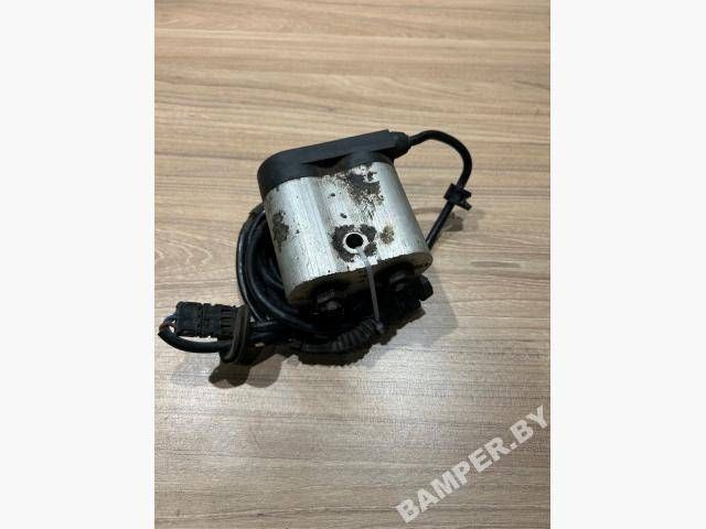 кран уровня подвески Mercedes-Benz S-Класс W140/C140 1991, 6.0 л., бензин, АКПП, седан, 1403270525