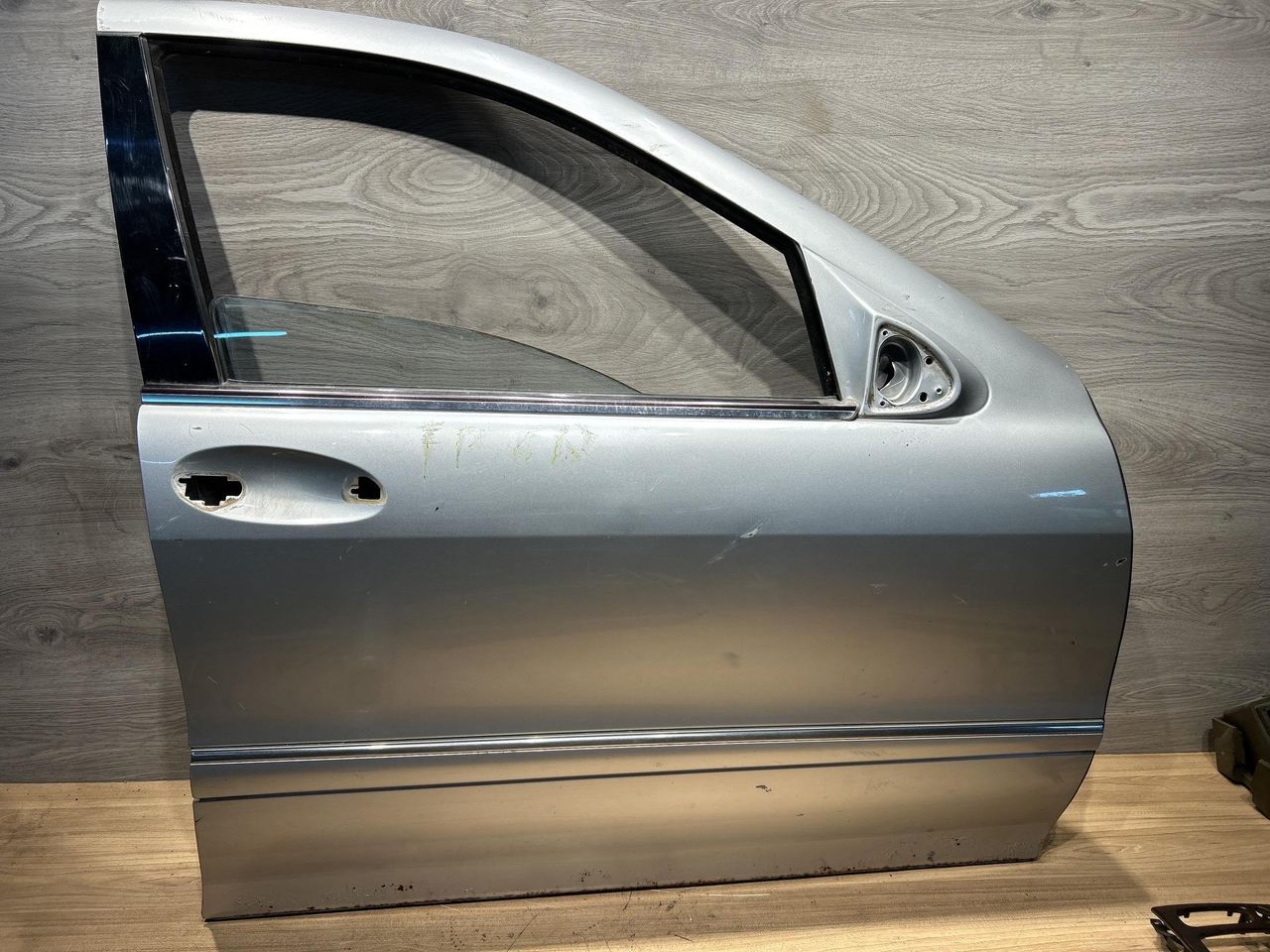 дверь передняя правая Mercedes-Benz S-Класс W220 2002, 4.0 л., дизель, АКПП, седан, задний привод