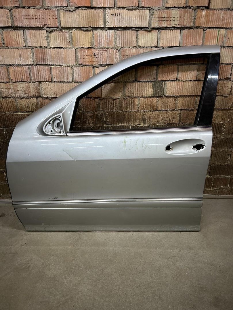 дверь передняя левая Mercedes-Benz S-Класс W220 2002, 4.0 л., дизель, АКПП, седан, задний привод