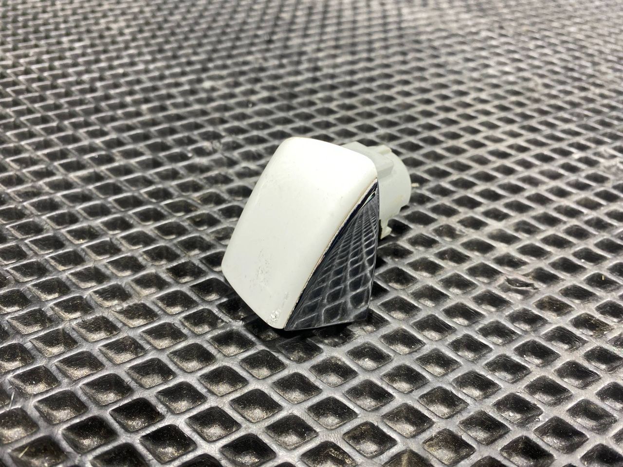ручка наружная Audi A6 4G/C7 2012, 3.0 л., CGWB, бензин, АКПП, седан, 4H0837167, 4H0837168 - фото №1